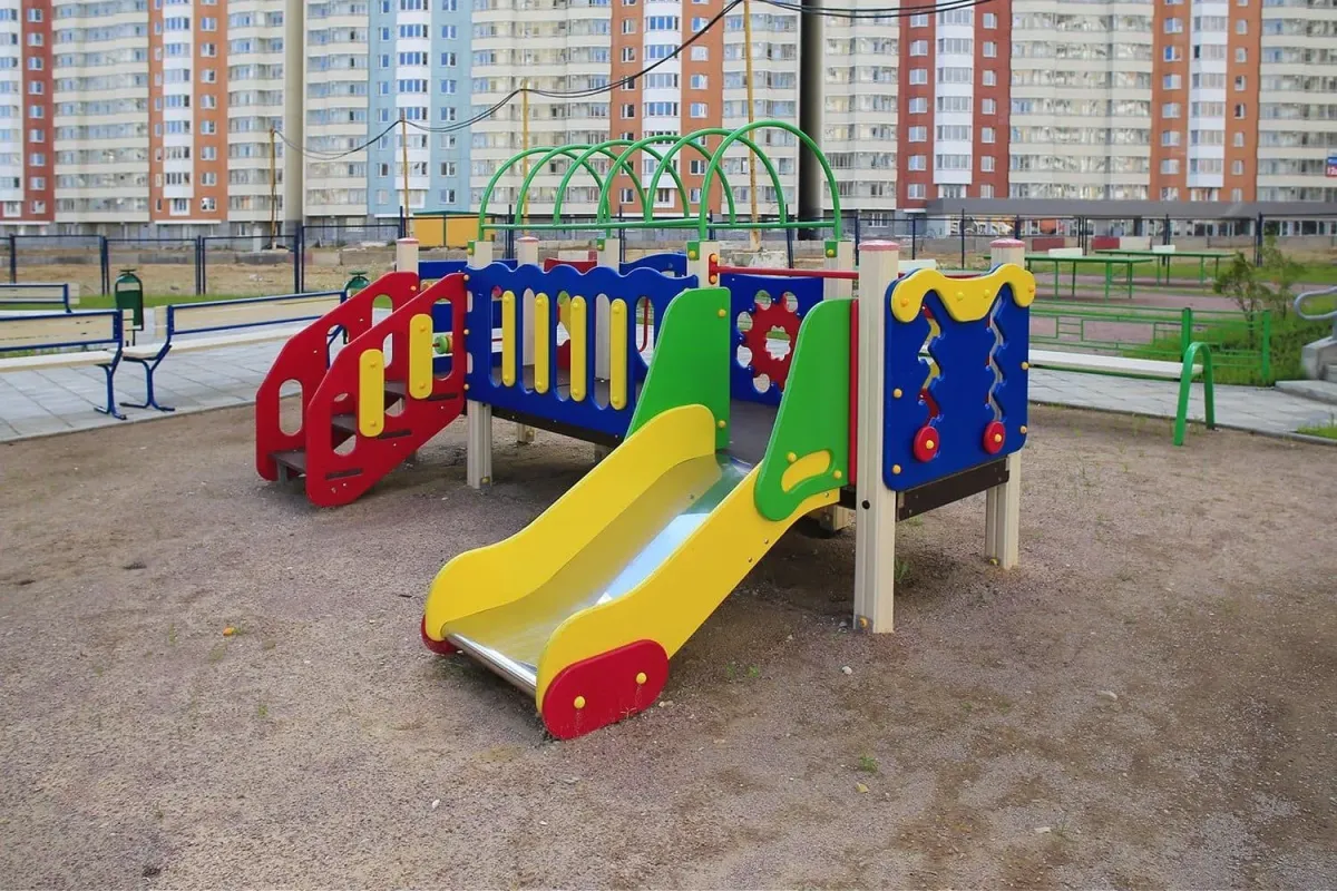 Монтаж детских площадок от Creative Play