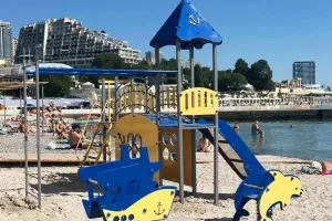 Дитячий майданчик на пряжі "Кокос" в Одессі